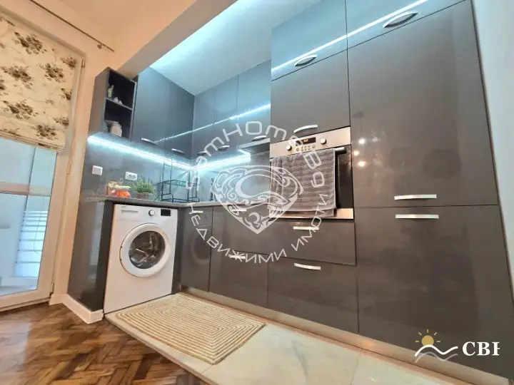 Apartment, 2-room, 79 m², in Varna. Photo 7 of 16. Varna, Black Sea, Bulgaria. Cheap Beach Holiday.