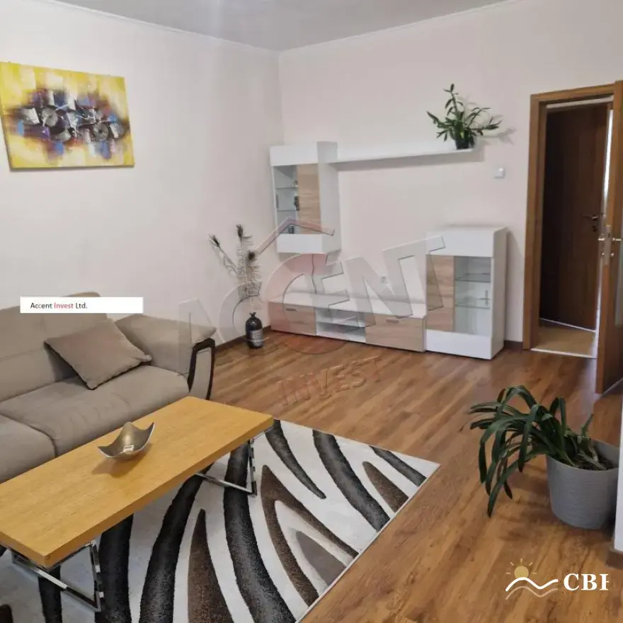 Apartment, 3-room, 100 m², in Varna. Photo 3 of 16. Varna, Black Sea, Bulgaria. Cheap Beach Holiday.