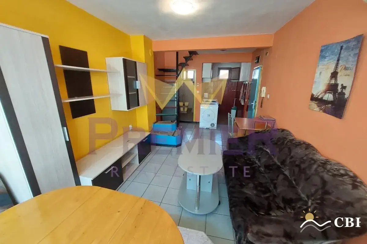 Apartment, 1-room, 60 m², in Varna. Photo 1 of 9. Varna, Black Sea, Bulgaria. Cheap Beach Holiday.