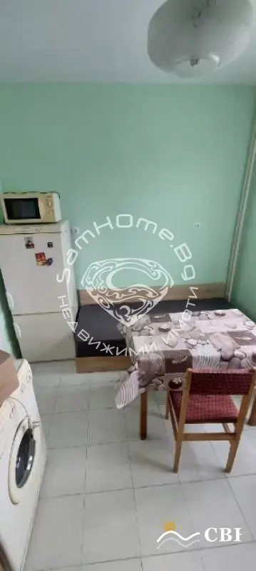 Apartment, 1-room, 45 m², in Izgrev. Photo 2 of 11. Izgrev, Black Sea, Bulgaria. Cheap Beach Holiday.
