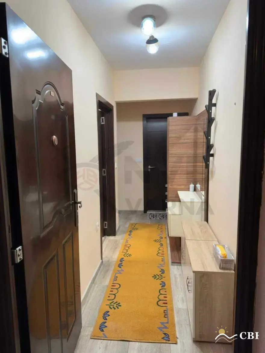 Apartment, 3-room, 68 m², in Varna. Photo 6 of 8. Varna, Black Sea, Bulgaria. Cheap Beach Holiday.