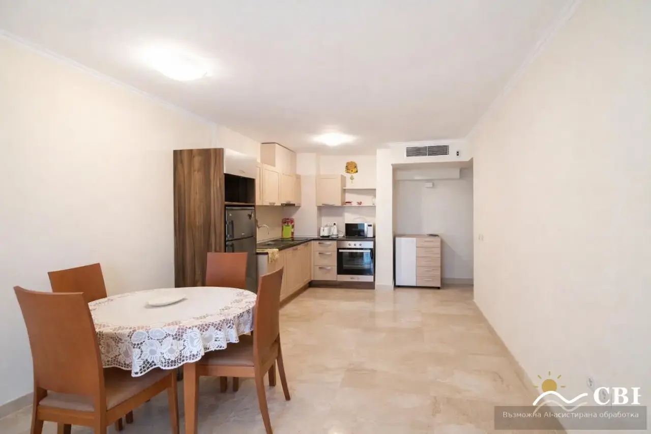 Apartment, 3-room, 70 m², in Golden Sands. Photo 2 of 5. Golden Sands, Black Sea, Bulgaria. Cheap Beach Holiday.