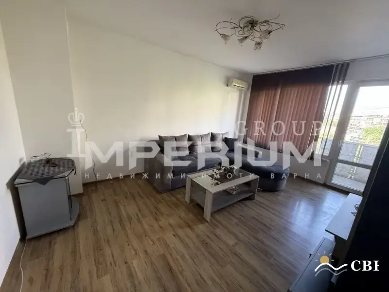 Apartment, 4-room, 25762 m², in Varna. Photo 2 of 11. Varna, Black Sea, Bulgaria. Cheap Beach Holiday.