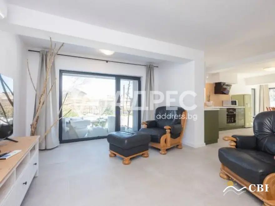 Apartment, 1-room, 117 m², in Varna. Photo 9 of 16. Varna, Black Sea, Bulgaria. Cheap Beach Holiday.