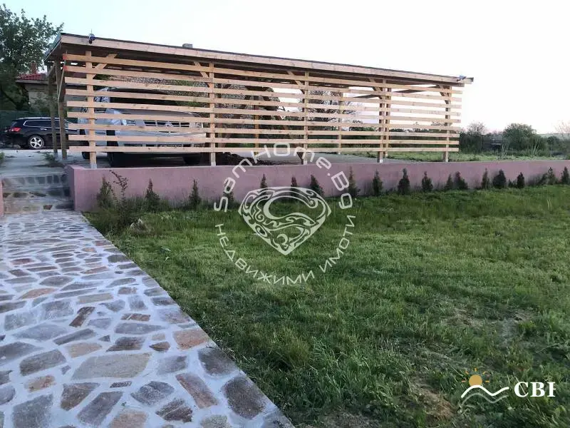 House, 8-room, 300 m², in Varna. Photo 1 of 16. Varna, Black Sea, Bulgaria. Cheap Beach Holiday.