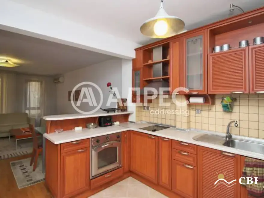 Apartment, 3-room, 87 m², in Varna. Photo 3 of 10. Varna, Black Sea, Bulgaria. Cheap Beach Holiday.