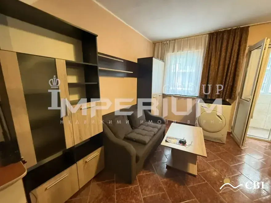Apartment, 1-room, 45 m², in Varna. Photo 1 of 8. Varna, Black Sea, Bulgaria. Cheap Beach Holiday.