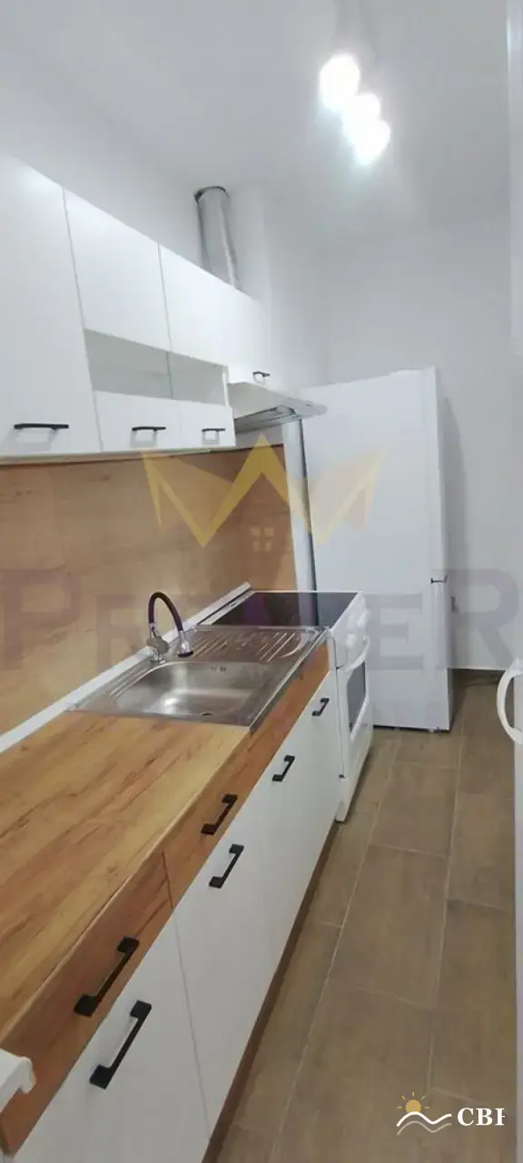 Apartment, 1-room, 100 m², in Pomorie. Photo 5 of 10. Pomorie, Black Sea, Bulgaria. Cheap Beach Holiday.