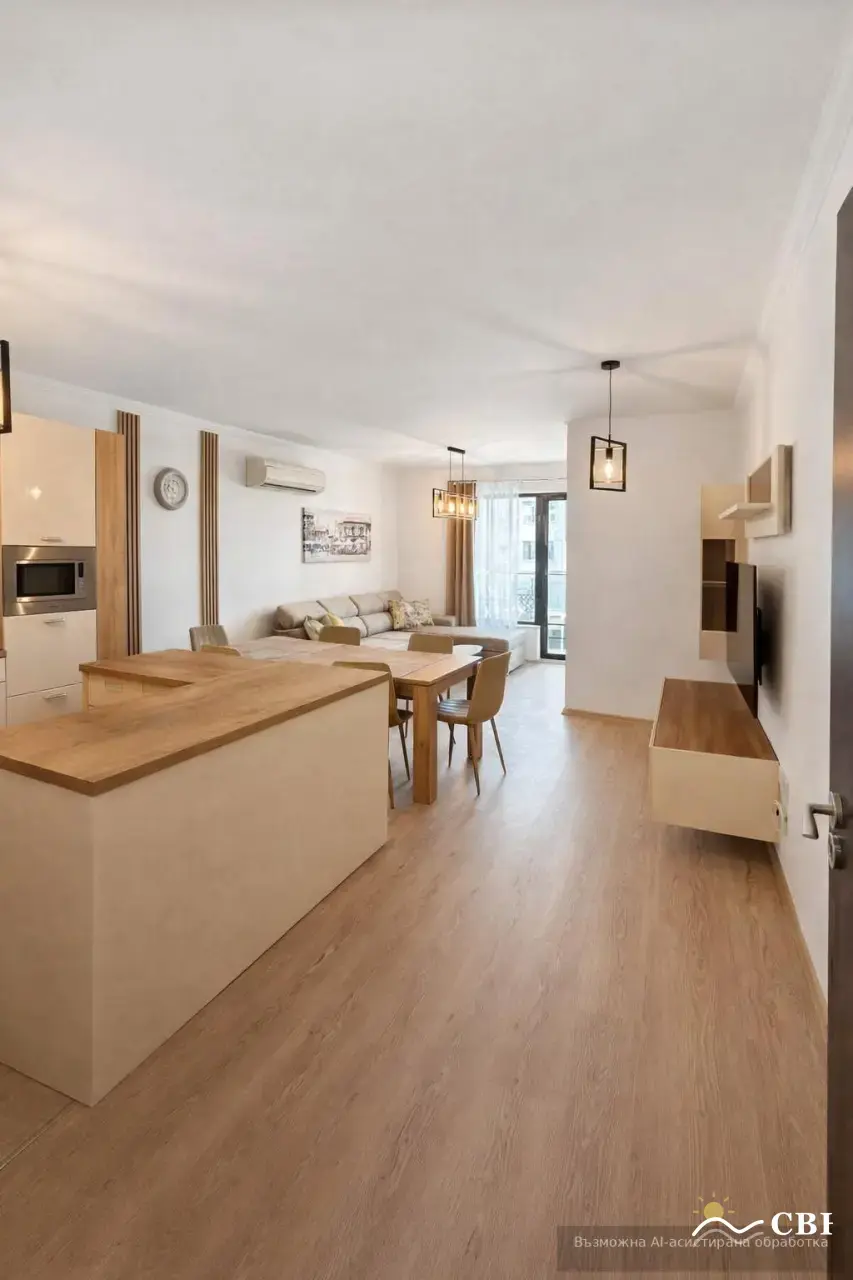 Apartment, 3-room, 110 m², in Varna. Photo 2 of 10. Varna, Black Sea, Bulgaria. Cheap Beach Holiday.