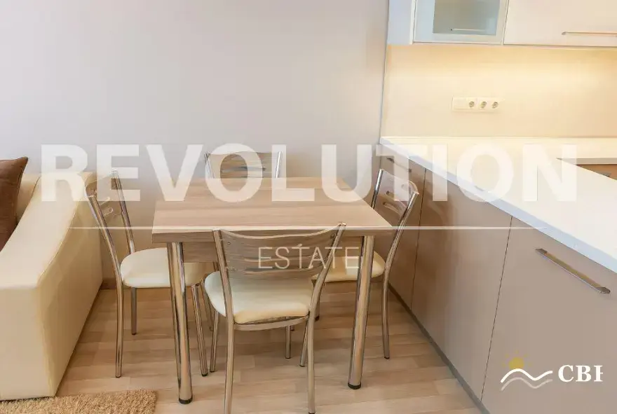 Apartment, 2-room, 90 m², in Varna. Photo 2 of 6. Varna, Black Sea, Bulgaria. Cheap Beach Holiday.