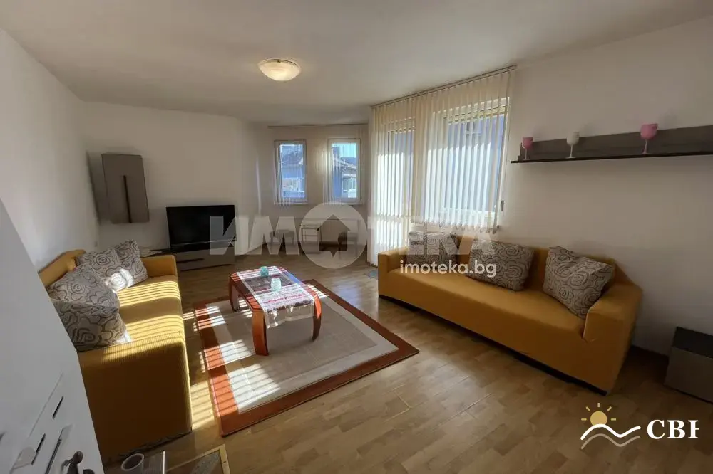 Apartment, 1-room, 160 m², in Varna. Photo 1 of 16. Varna, Black Sea, Bulgaria. Cheap Beach Holiday.