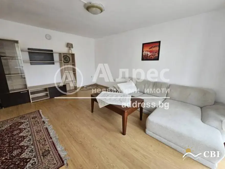 House, 1-room, 300 m², in Varna. Photo 1 of 16. Varna, Black Sea, Bulgaria. Cheap Beach Holiday.