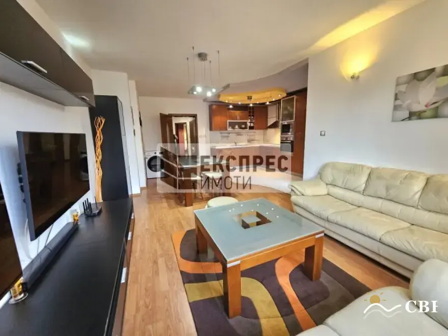 Apartment, 4-room, 110 m², in Varna. Photo 8 of 16. Varna, Black Sea, Bulgaria. Cheap Beach Holiday.