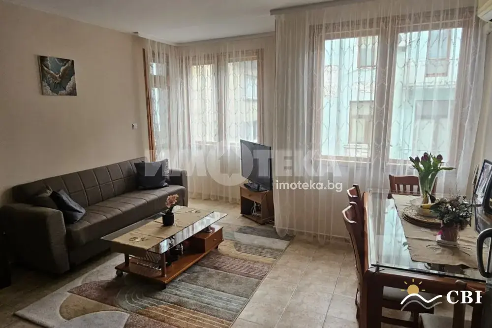 Apartment, 3-room, 75 m², in Varna. Photo 4 of 13. Varna, Black Sea, Bulgaria. Cheap Beach Holiday.