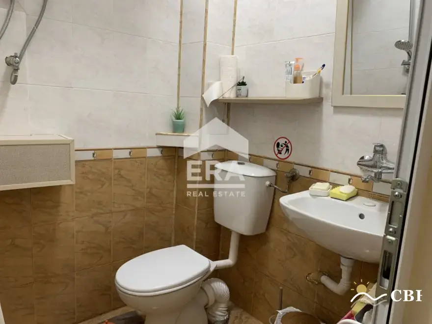 Apartment, 4-room, 80 m², in Burgas. Photo 9 of 10. Burgas, Black Sea, Bulgaria. Cheap Beach Holiday.