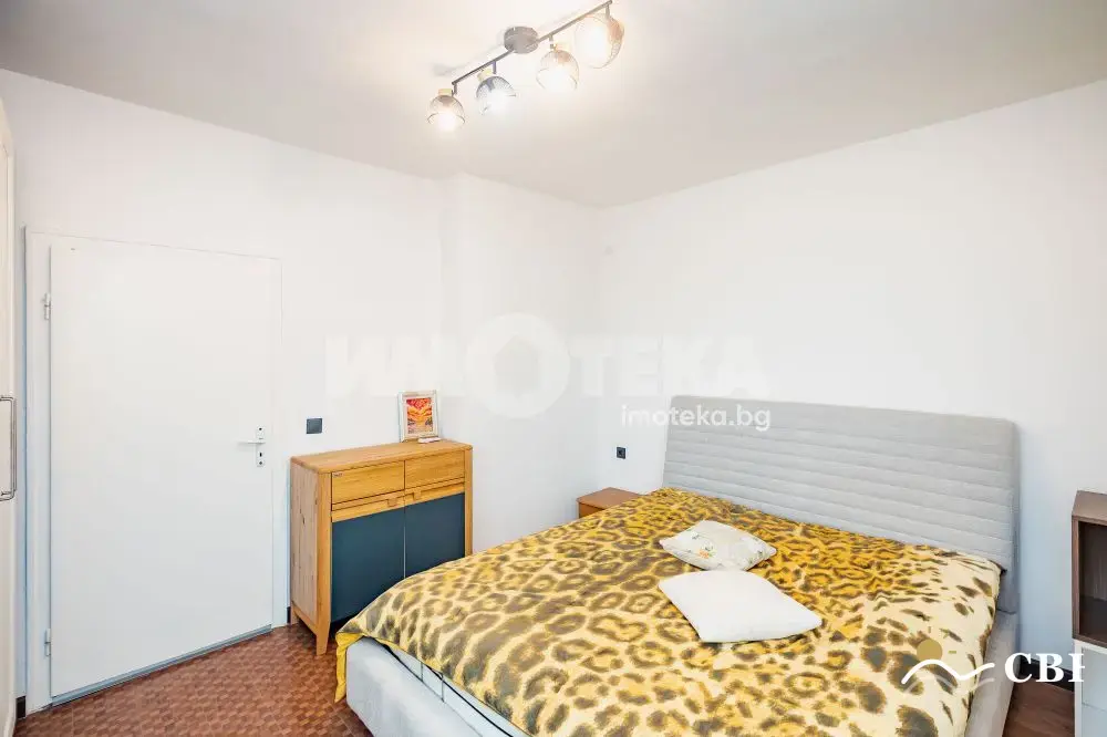 Apartment, 1-room, 85 m², in Varna. Photo 2 of 16. Varna, Black Sea, Bulgaria. Cheap Beach Holiday.