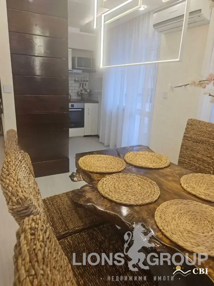 Apartment, 3-room, 100 m², in Varna. Photo 4 of 10. Varna, Black Sea, Bulgaria. Cheap Beach Holiday.