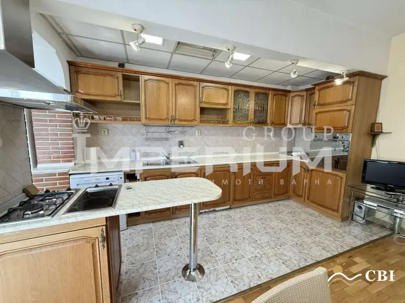 Apartment, 1-room, 6165 m², in Varna. Photo 3 of 16. Varna, Black Sea, Bulgaria. Cheap Beach Holiday.