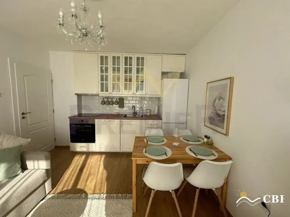 Apartment, 2-room, 75 m², in Varna. Photo 1 of 8. Varna, Black Sea, Bulgaria. Cheap Beach Holiday.