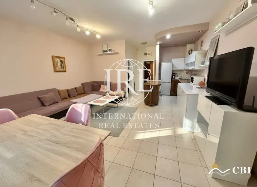 Apartment, 2-room, 85 m², in Varna. Photo 1 of 13. Varna, Black Sea, Bulgaria. Cheap Beach Holiday.