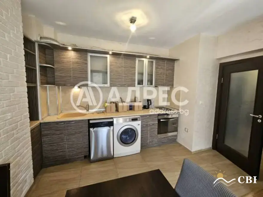 Apartment, 3-room, 70 m², in Varna. Photo 2 of 11. Varna, Black Sea, Bulgaria. Cheap Beach Holiday.