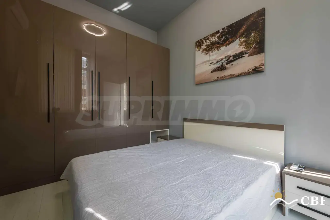 Apartment, 3-room, 100 m², in Varna. Photo 9 of 16. Varna, Black Sea, Bulgaria. Cheap Beach Holiday.