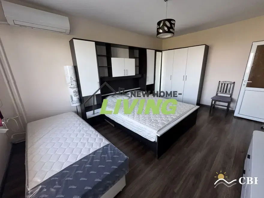 Apartment, 2-room, 80 m², in Burgas. Photo 3 of 12. Burgas, Black Sea, Bulgaria. Cheap Beach Holiday.