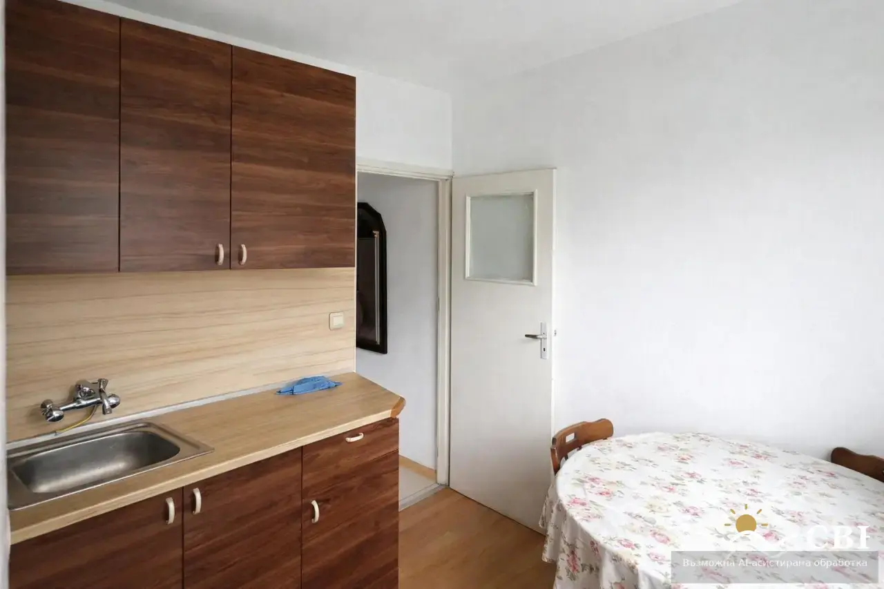 Apartment, 1-room, 40 m², in Varna. Photo 5 of 6. Varna, Black Sea, Bulgaria. Cheap Beach Holiday.