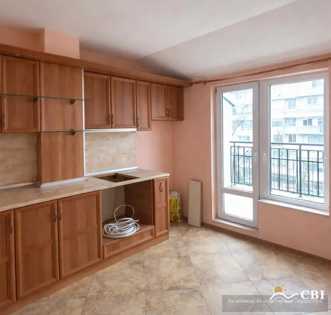 Apartment, 4-room, 94 m², in Varna. Photo 4 of 9. Varna, Black Sea, Bulgaria. Cheap Beach Holiday.