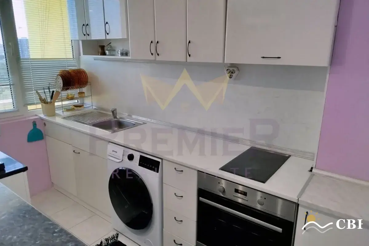 Apartment, 2-room, 65 m², in Varna. Photo 1 of 16. Varna, Black Sea, Bulgaria. Cheap Beach Holiday.