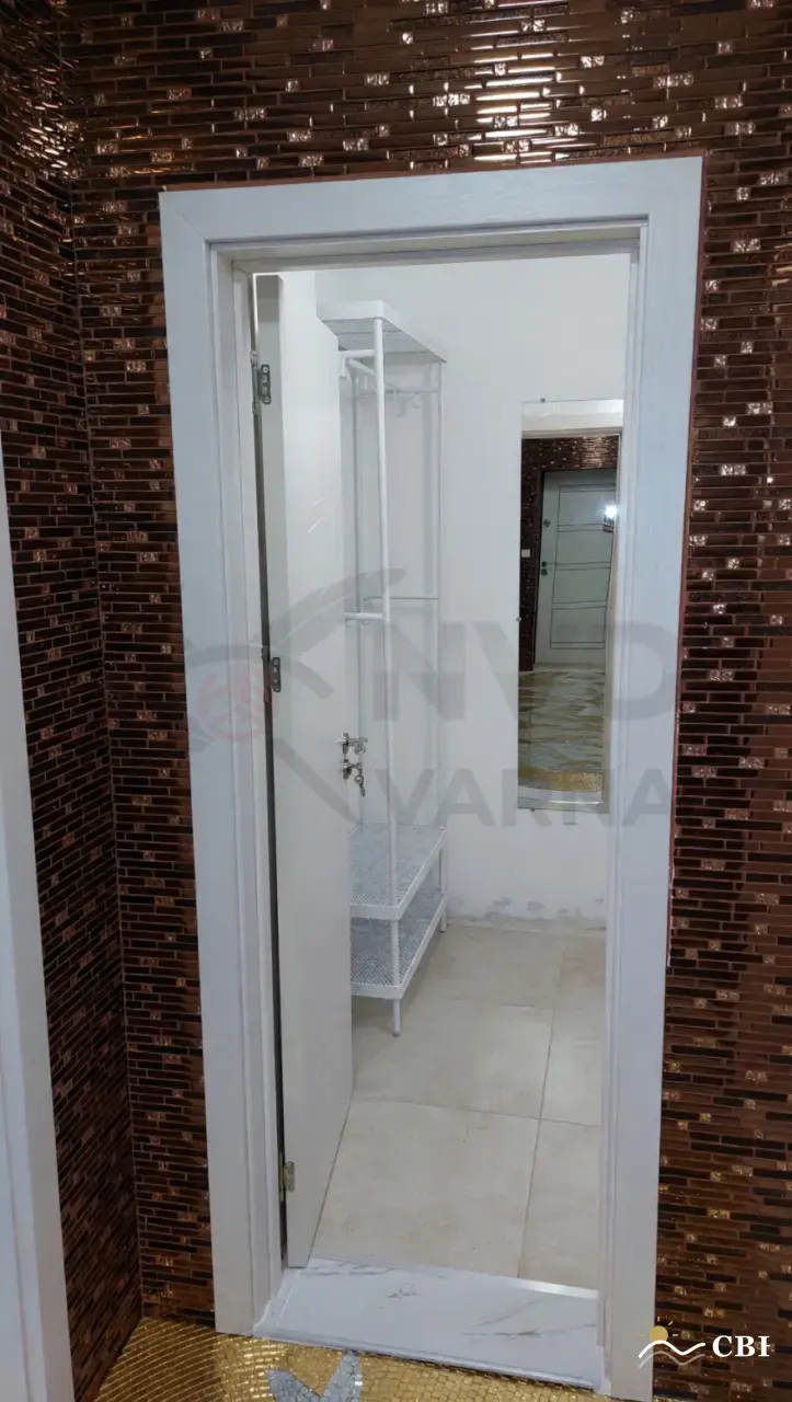 Apartment, 3-room, 100 m², in Varna. Photo 3 of 8. Varna, Black Sea, Bulgaria. Cheap Beach Holiday.