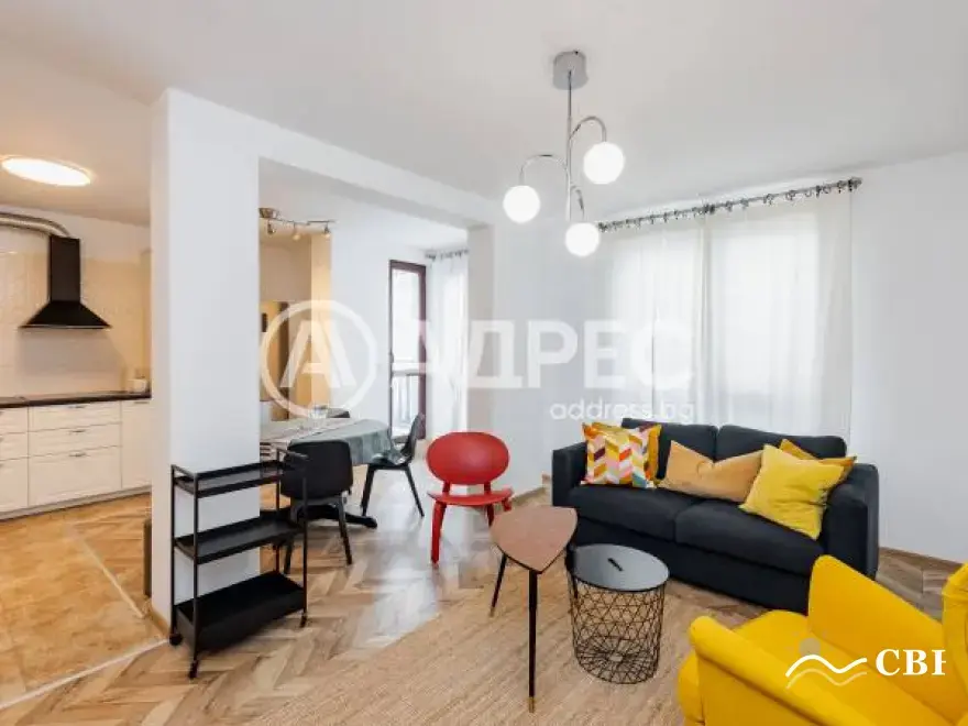 Apartment, 3-room, 110 m², in Varna. Photo 1 of 16. Varna, Black Sea, Bulgaria. Cheap Beach Holiday.
