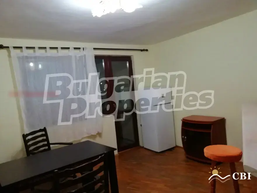 Apartment, 3-room, 96 m², in Varna. Photo 8 of 16. Varna, Black Sea, Bulgaria. Cheap Beach Holiday.