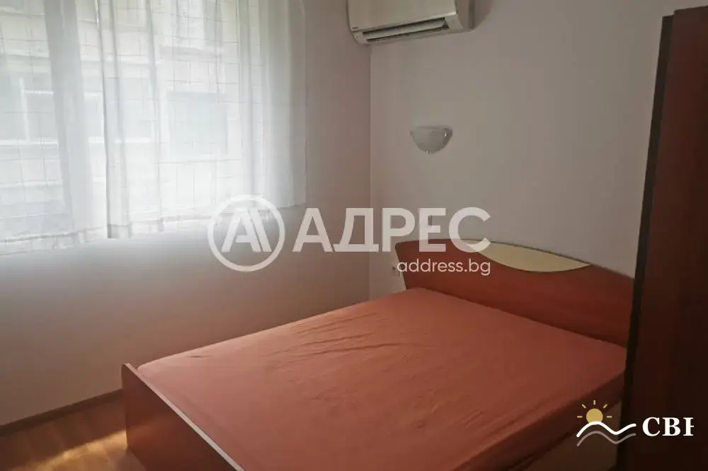 Apartment, 2-room, 65 m², in Burgas. Photo 3 of 11. Burgas, Black Sea, Bulgaria. Cheap Beach Holiday.