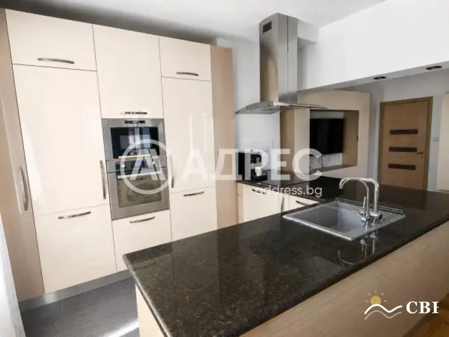 Apartment, 3-room, 115 m², in Varna. Photo 7 of 16. Varna, Black Sea, Bulgaria. Cheap Beach Holiday.
