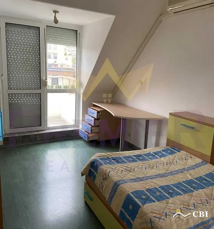 Apartment, 4-room, 165 m², in Varna. Photo 5 of 8. Varna, Black Sea, Bulgaria. Cheap Beach Holiday.
