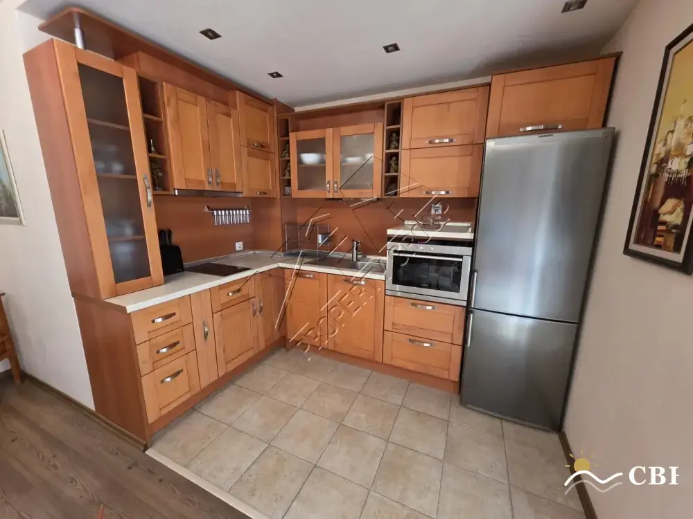 Apartment, 1-room, 81 m², in Pomorie. Photo 1 of 11. Pomorie, Black Sea, Bulgaria. Cheap Beach Holiday.