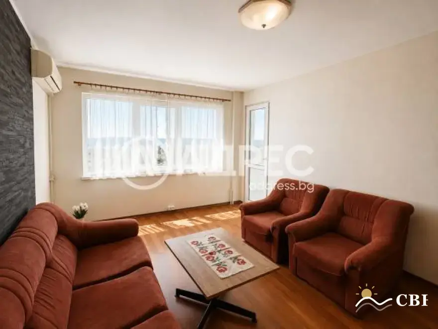 Apartment, 2-room, 65 m², in Varna. Photo 2 of 16. Varna, Black Sea, Bulgaria. Cheap Beach Holiday.