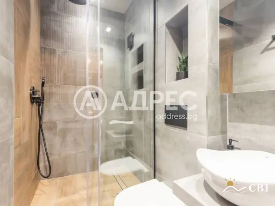 Apartment, 2-room, 60 m², in Varna. Photo 9 of 13. Varna, Black Sea, Bulgaria. Cheap Beach Holiday.
