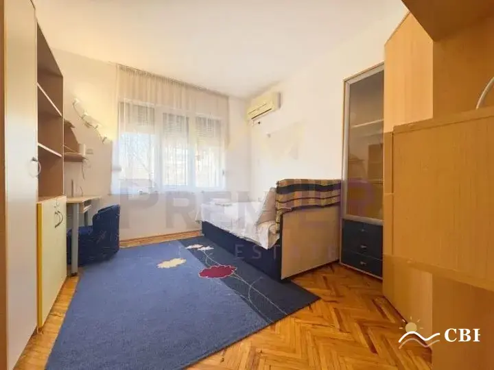Apartment, 3-room, 100 m², in Varna. Photo 7 of 12. Varna, Black Sea, Bulgaria. Cheap Beach Holiday.