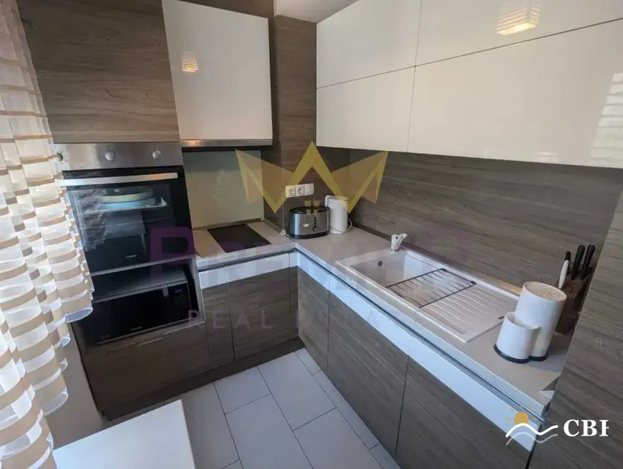 Apartment, 4-room, 95 m², in Varna. Photo 2 of 16. Varna, Black Sea, Bulgaria. Cheap Beach Holiday.