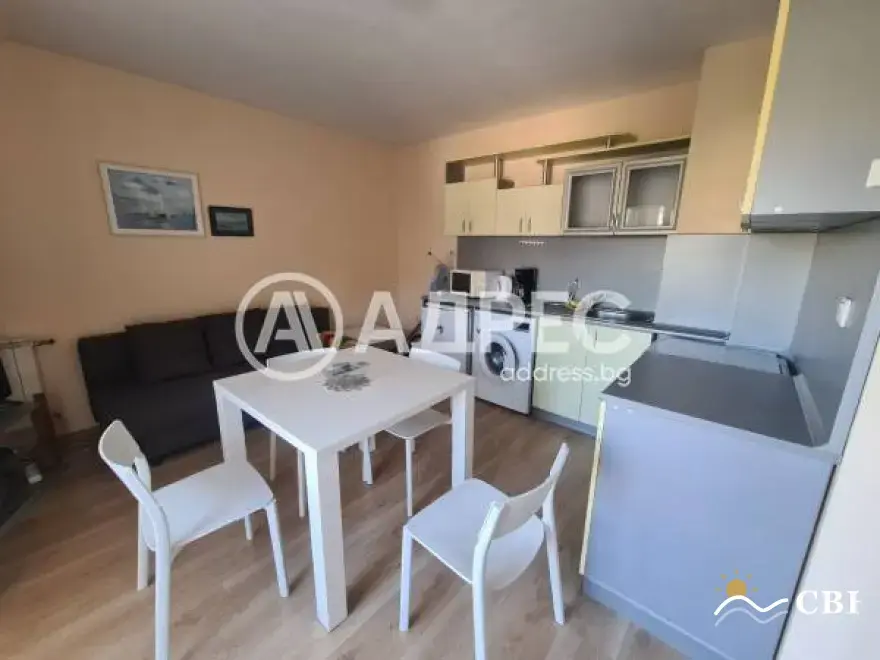 Apartment, 3-room, 85 m², in Varna. Photo 2 of 7. Varna, Black Sea, Bulgaria. Cheap Beach Holiday.