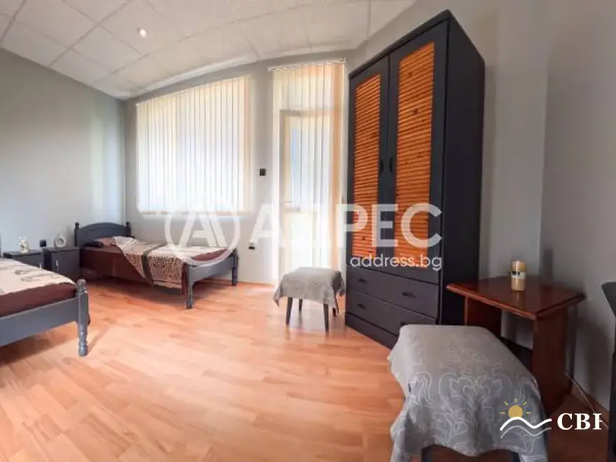 Apartment, 3-room, 156 m², in Vinitsa. Photo 3 of 14. Vinitsa, Black Sea, Bulgaria. Cheap Beach Holiday.