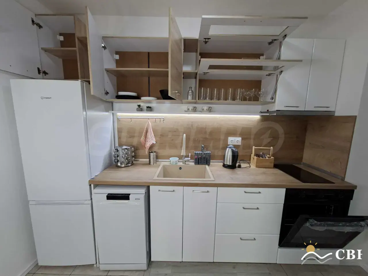 Apartment, 3-room, 100 m², in Varna. Photo 8 of 16. Varna, Black Sea, Bulgaria. Cheap Beach Holiday.
