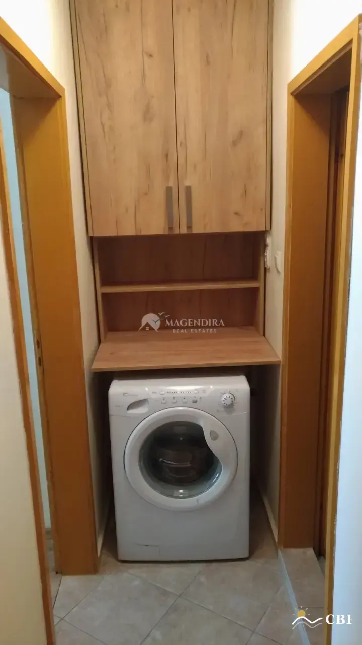 Apartment, 2-room, 40 m², in Burgas. Photo 2 of 13. Burgas, Black Sea, Bulgaria. Cheap Beach Holiday.