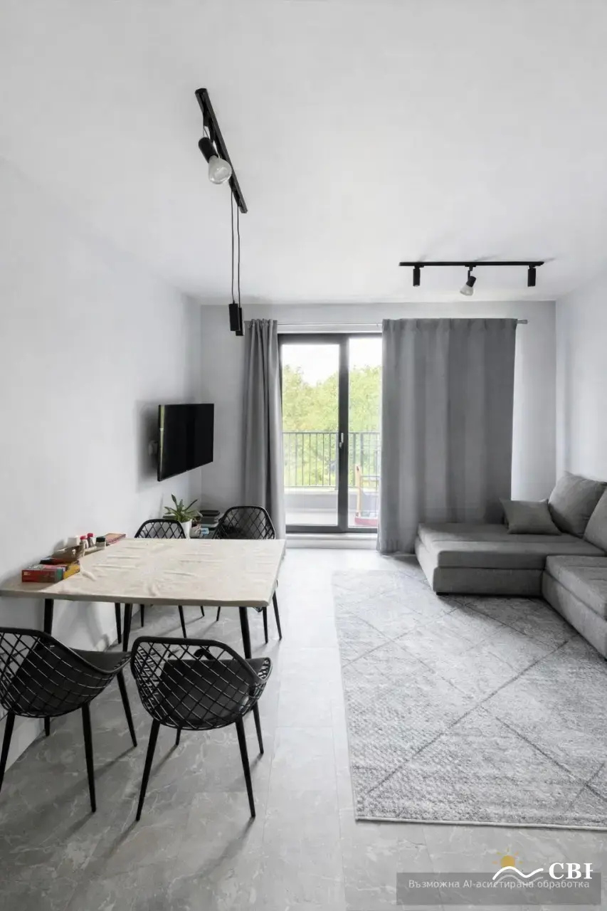 Apartment, 3-room, 70 m², in Varna. Photo 2 of 7. Varna, Black Sea, Bulgaria. Cheap Beach Holiday.