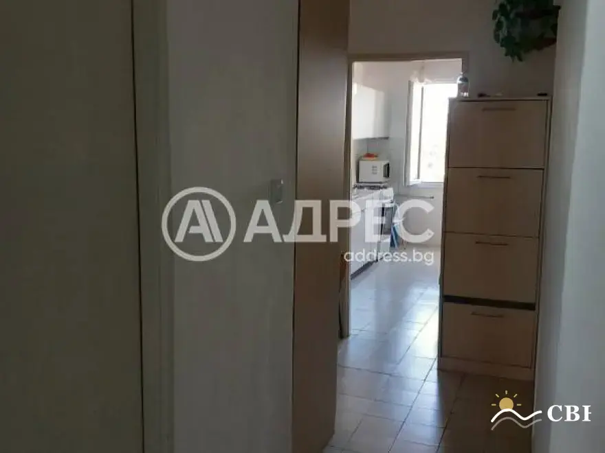 Apartment, 3-room, 95 m², in Burgas. Photo 9 of 14. Burgas, Black Sea, Bulgaria. Cheap Beach Holiday.