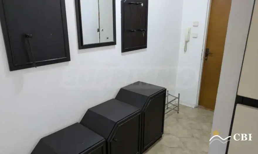 Apartment, 3-room, 62 m², in Burgas. Photo 4 of 14. Burgas, Black Sea, Bulgaria. Cheap Beach Holiday.