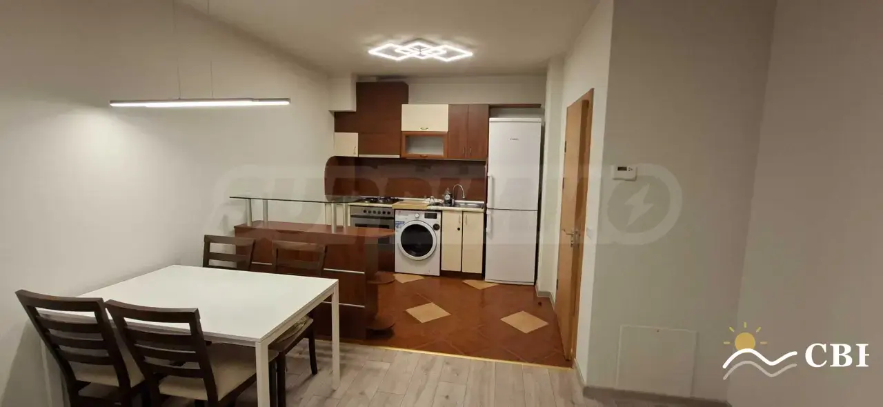 Apartment, 3-room, 90 m², in Varna. Photo 3 of 12. Varna, Black Sea, Bulgaria. Cheap Beach Holiday.