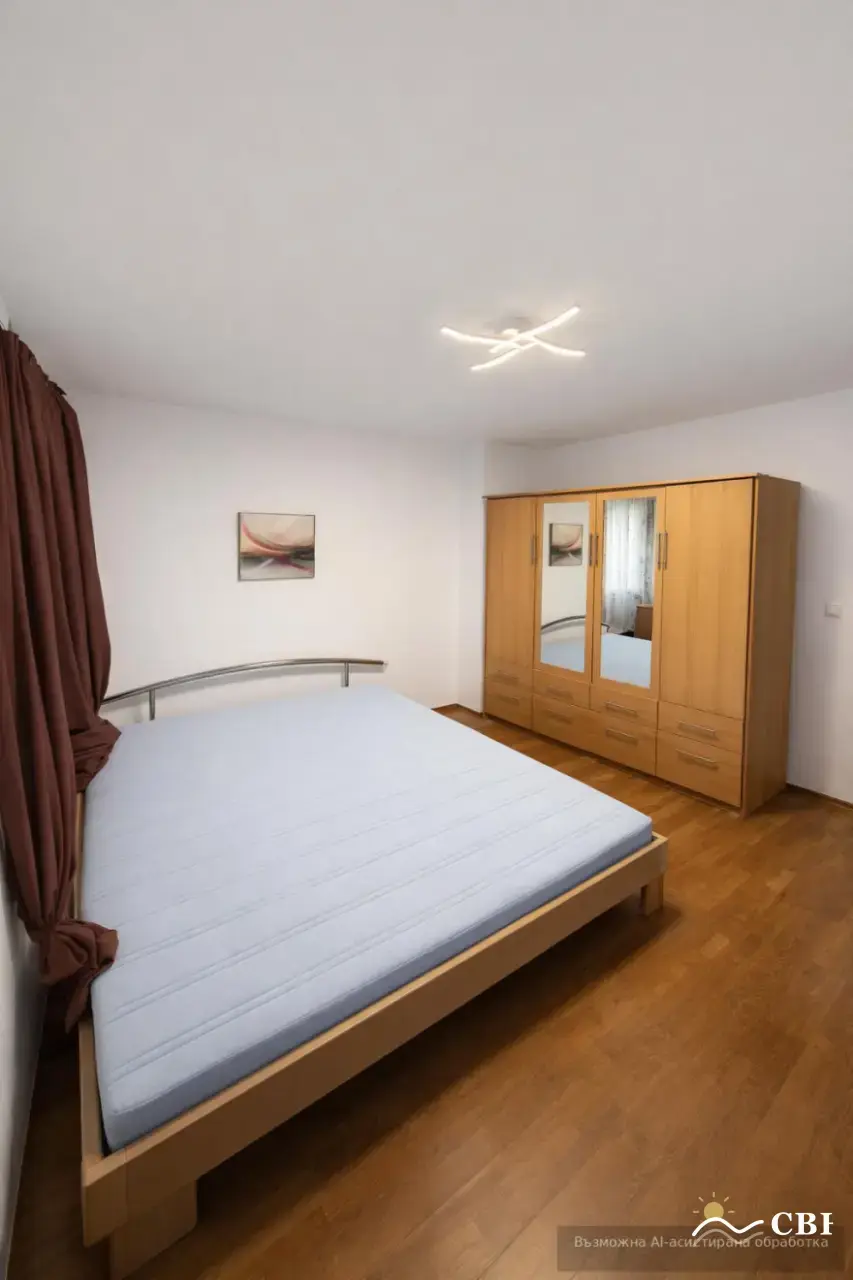 Apartment, 3-room, 80 m², in Varna. Photo 4 of 5. Varna, Black Sea, Bulgaria. Cheap Beach Holiday.